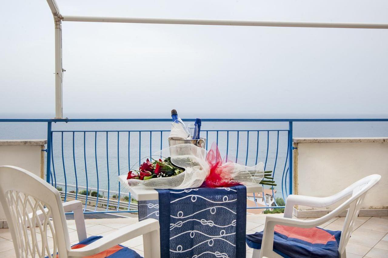 Hotel Piccolo Mondo Acquappesa Ngoại thất bức ảnh